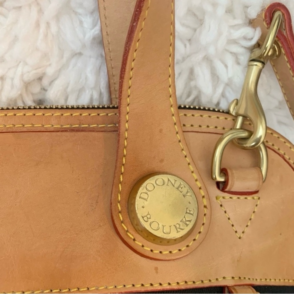 Dooney & Bourke Black Tan Leather Satchel Crossbody Shoulder Bag - Picture 7 of 12